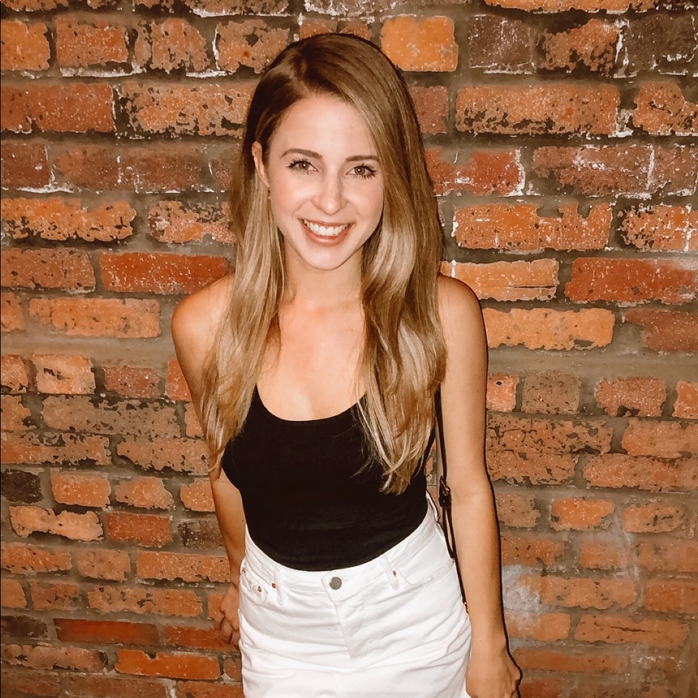 Meet your Posher, Stephanie